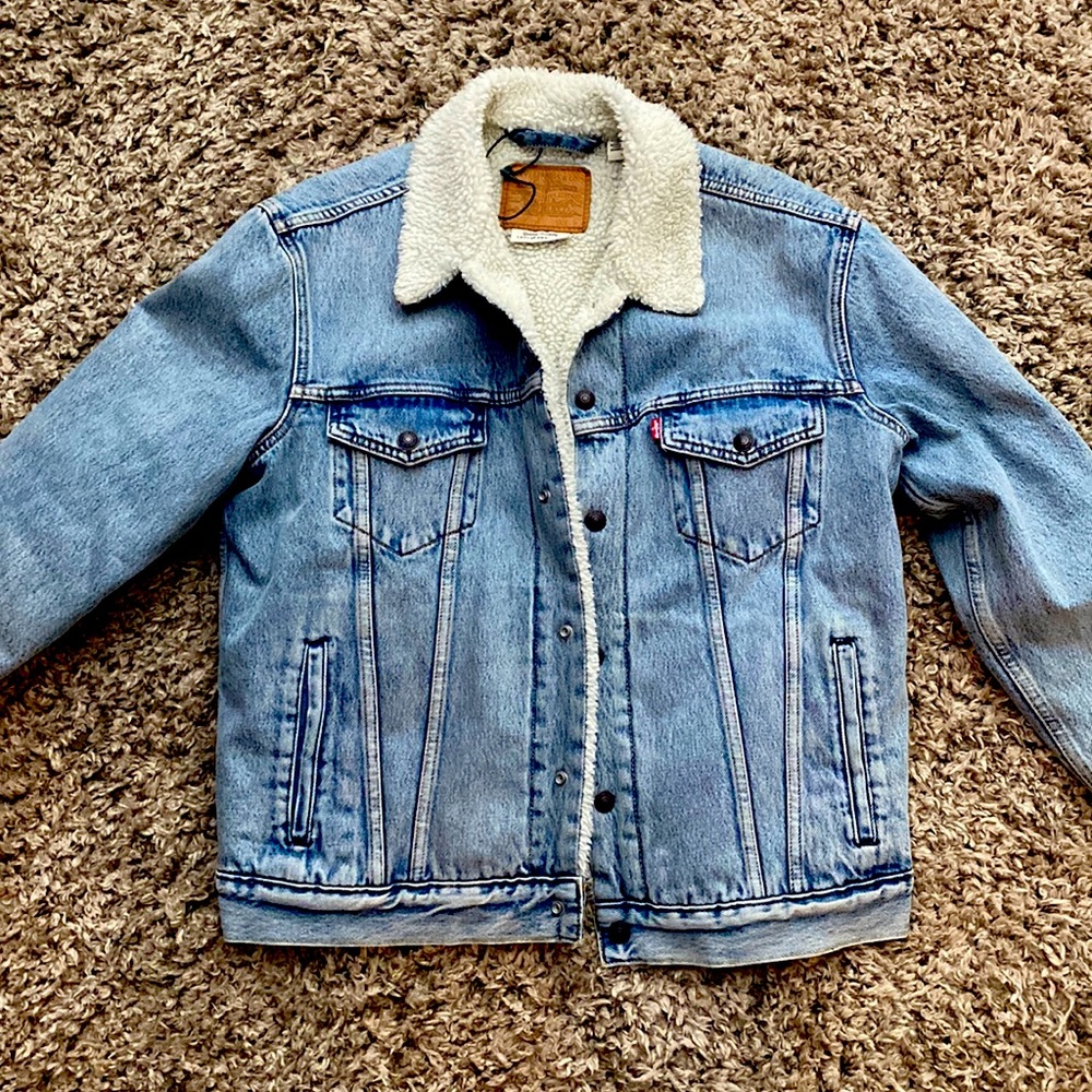 Levi’s fleece lined jean jacket